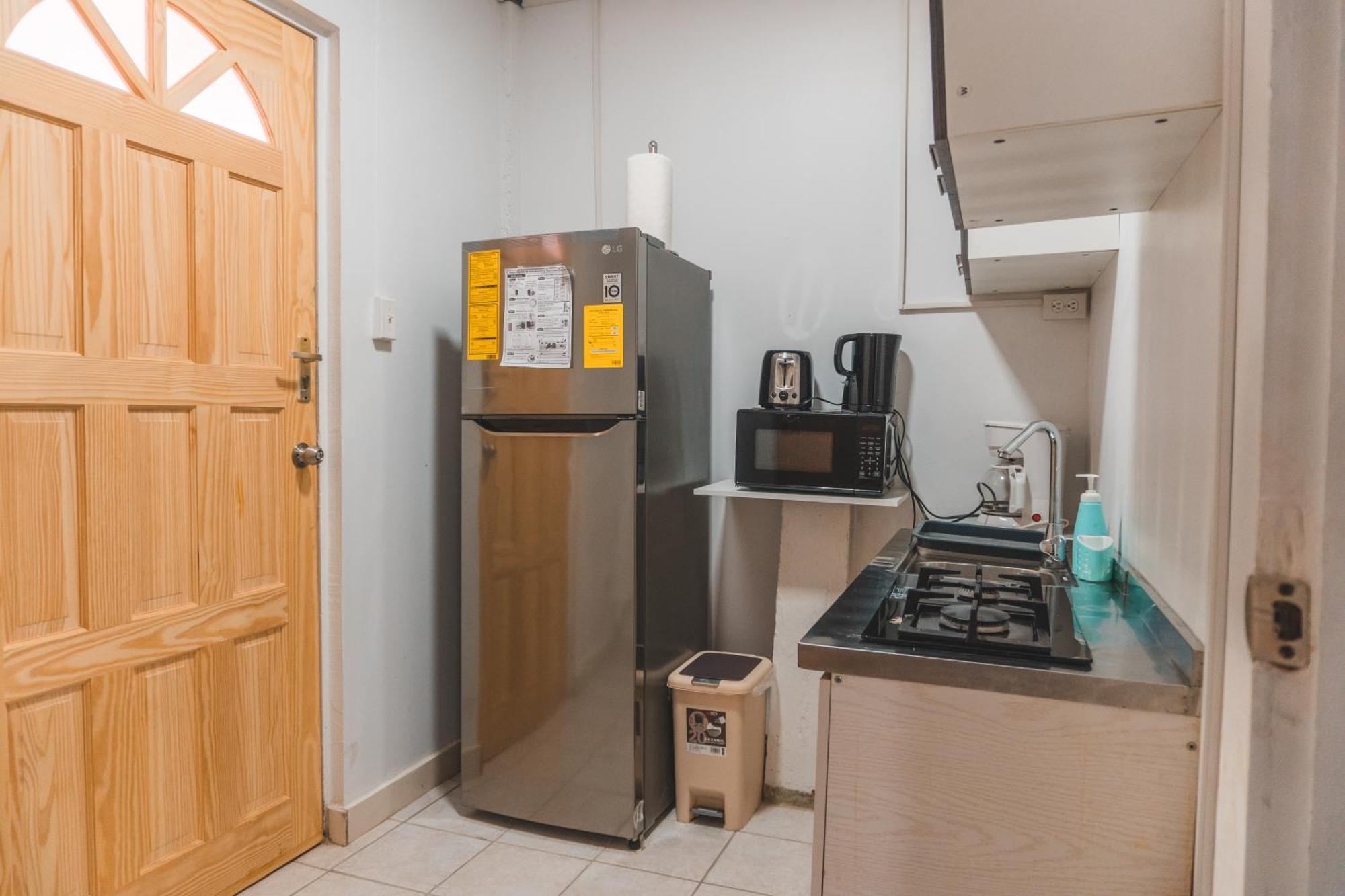 Klip Lagoon Apartsments Oranjestad Kültér fotó