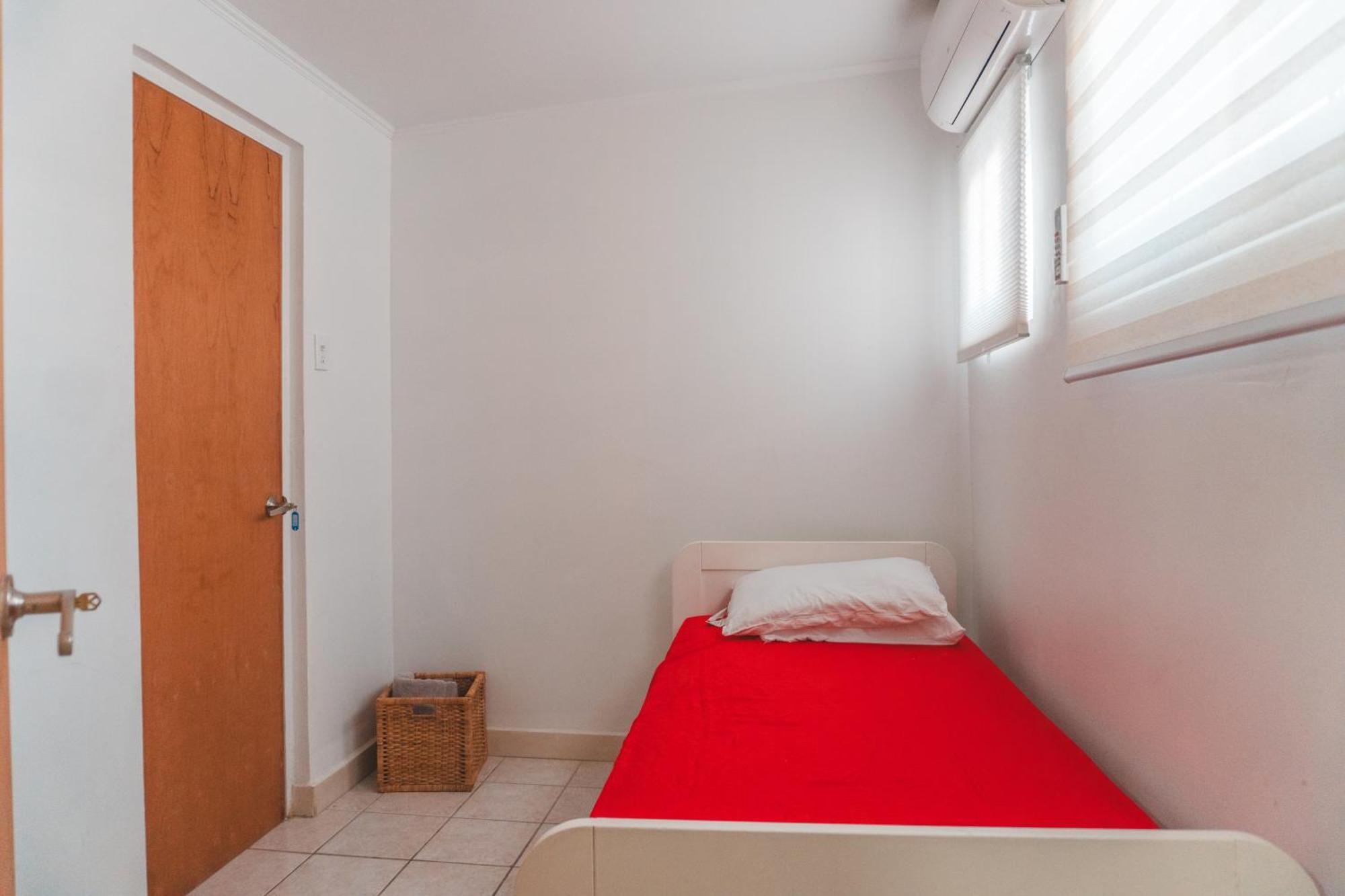 Klip Lagoon Apartsments Oranjestad Kültér fotó